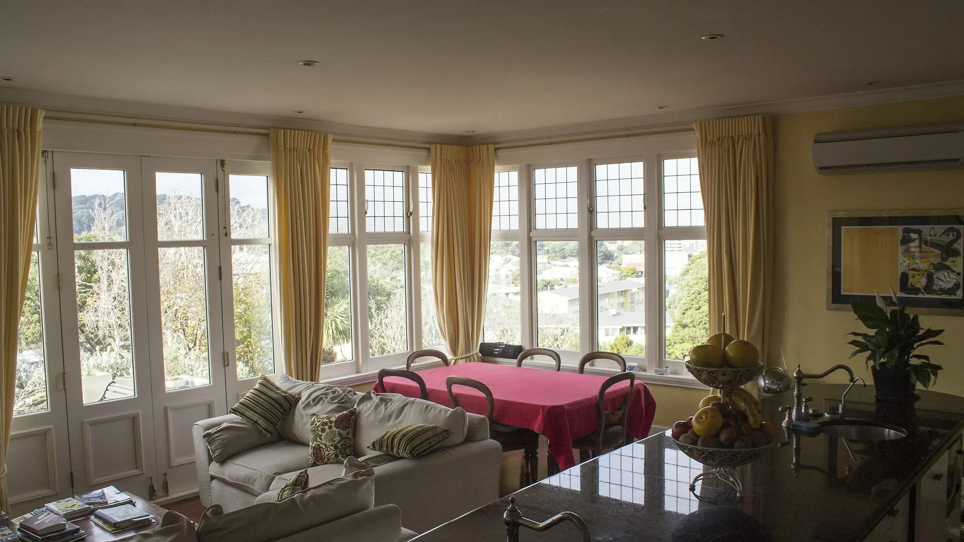 Bnb At Bidwill Wellington Bed & Breakfast